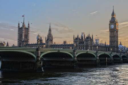 TOUR LONDRA & DINTORNI